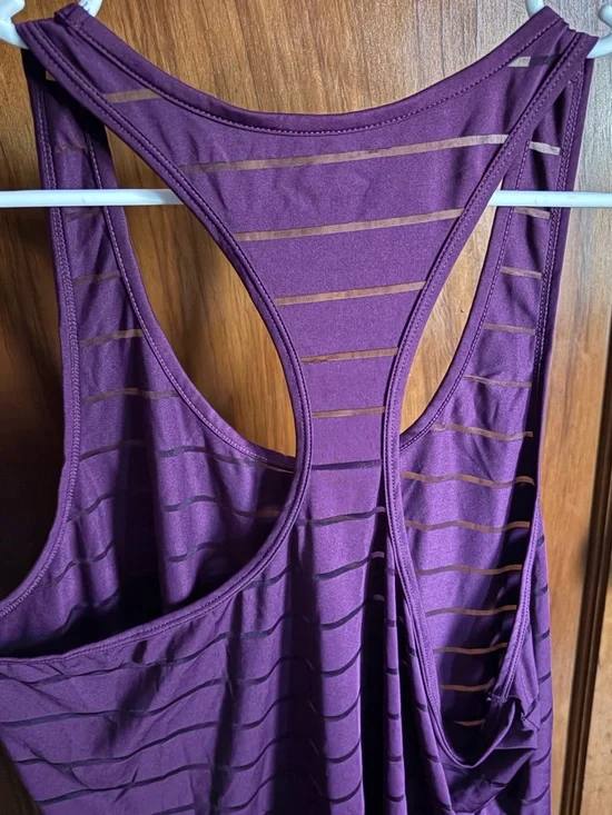 Striped Racerback Tank Top - Picture 4 of 4